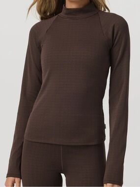 NWT Vuori Long Sleeve Chilled Out Houndstooth Mock Brown Long-Sleeve